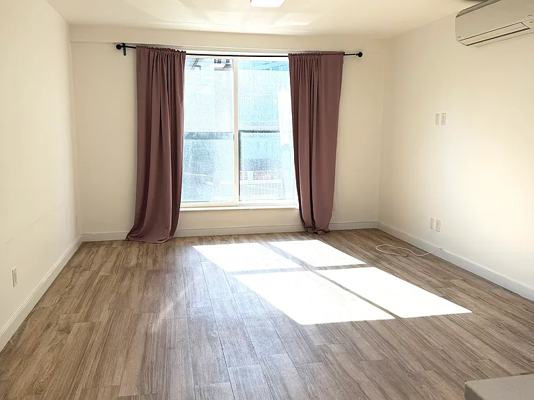 2921 Brighton 1st St #2 — Photo 8