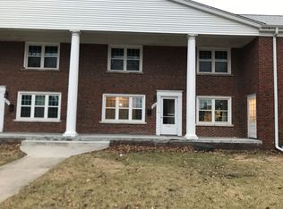 831 N Raynor Ave, Joliet, IL 60435