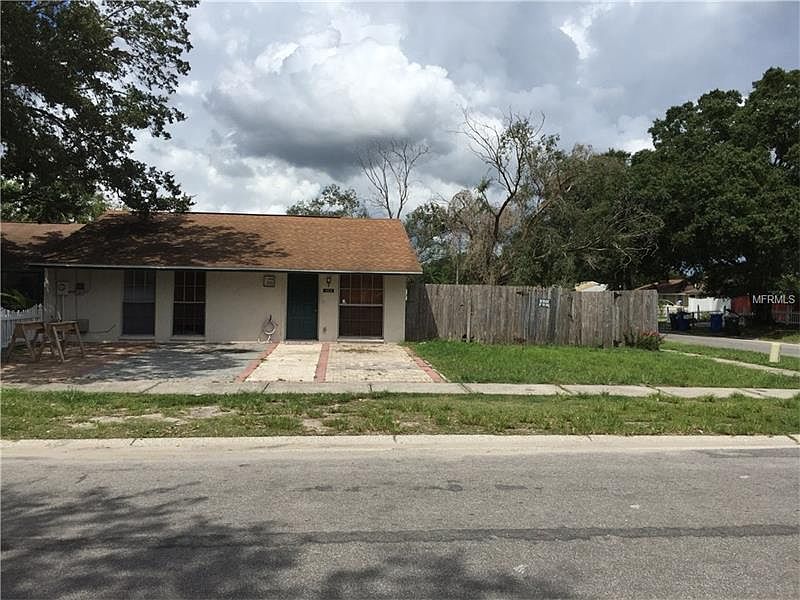 1st image of 8511 Briar Grove Cir