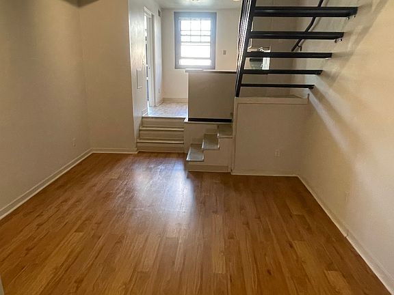 5th image of 101 N Blount St #1717