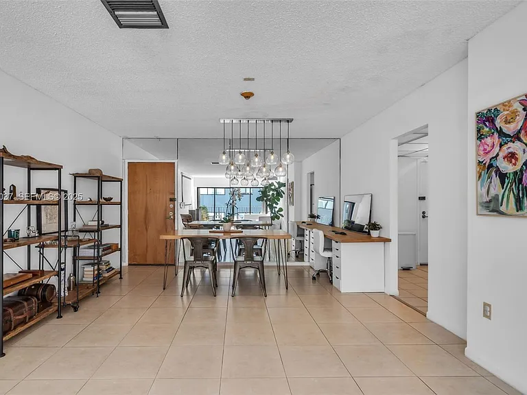 575 Crandon Blvd #504 — Photo 8