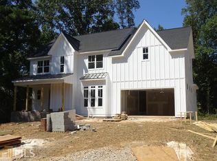 2467 Kingsley Dr NE, Marietta, GA 30062