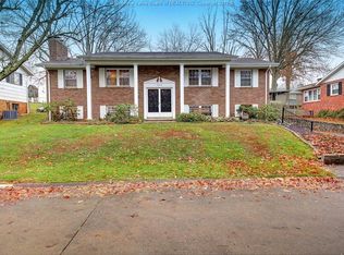 2022 Parkwood Rd, Charleston, WV 25314