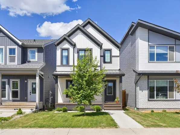 19334 26a Ave NW, Edmonton, AB T6M 1L2