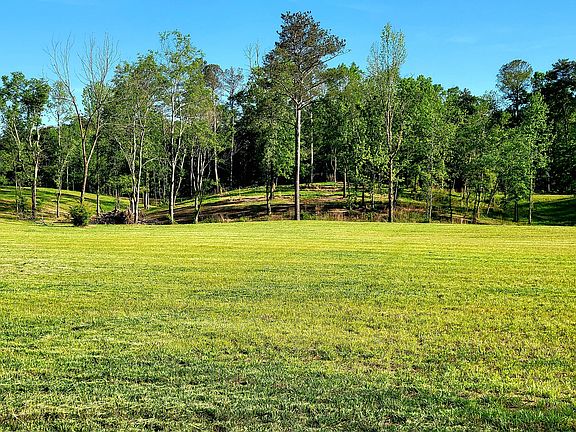 3rd image of 80 Mundy Rd