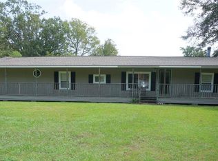 4238 Willow St, Port Allen, LA 70767