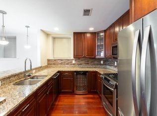 1105 Park Rd NW APT 1, Washington, DC 20010