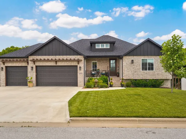 1651 N Bristol Avenue, Springfield, MO 65802
