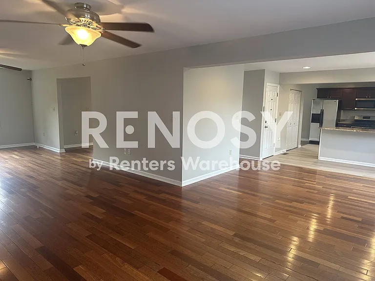 8900 Millers Island Blvd — Photo 7