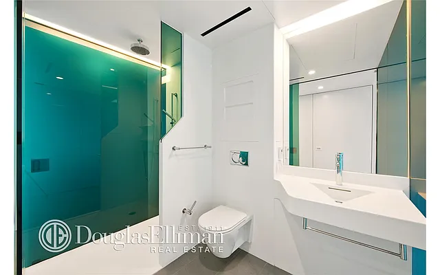 Rented by Douglas Elliman | media 38