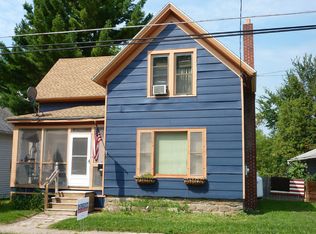 41 High St, Alexandria Bay, NY 13607