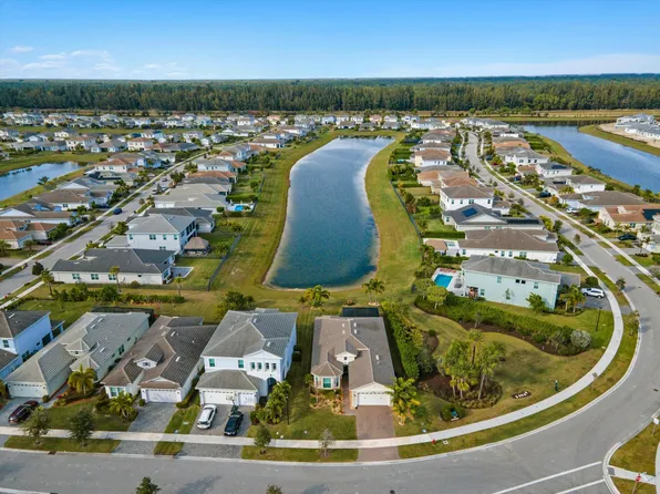 15199 Goldfinch Circle, Westlake, FL 33470