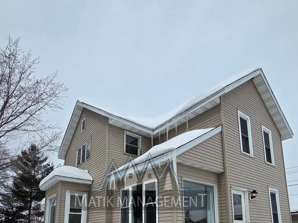 524 Phelps Ave, Wabasha, MN