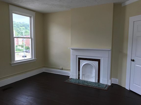 2nd image of 1775 Westwood Ave