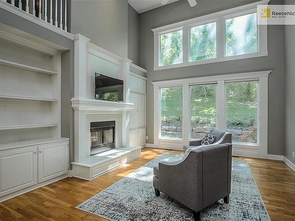 5th image of 4519 Aminda St