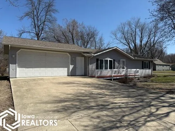 302 N Woodworth St, Algona, IA 50511