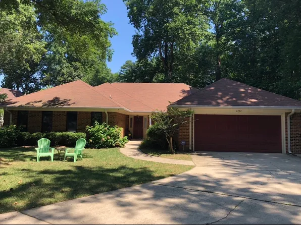 2333 Country Glen Ct, Virginia Beach, VA 23453