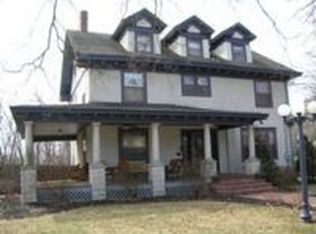 601 E Park St, Olathe, KS 66061