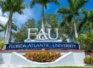 340 NW 19th St, Boca Raton, FL 33432