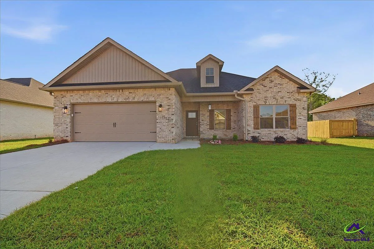 Building Photo - 307 Willowbrook Ln