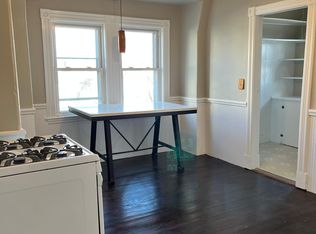 30 Bellevue Ave #3, Winthrop, MA 02152