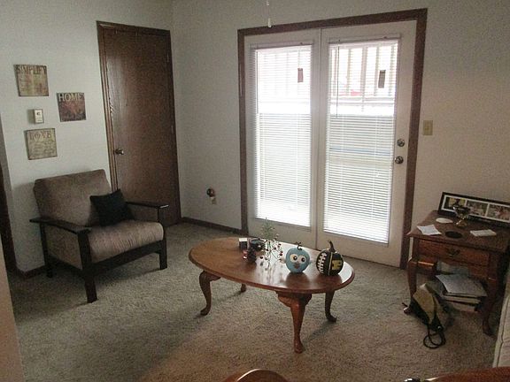 3rd image of 400 S Grant St #9250995