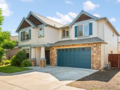 773 NW 28th Loop, Redmond, OR, 97756