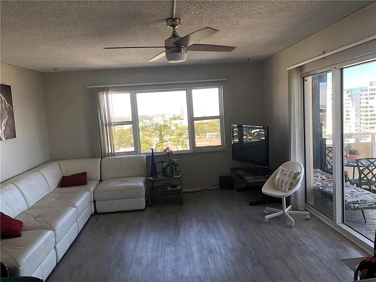 1200 Hibiscus Ave #1704 — Photo 24