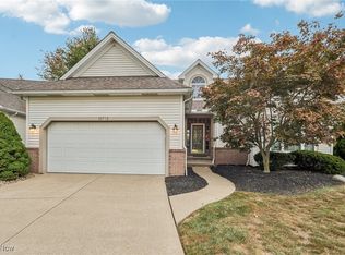 31772 Gardenside Dr, Avon Lake, OH 44012