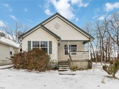 11104 Mount Carmel Rd, Cleveland, OH, 44104