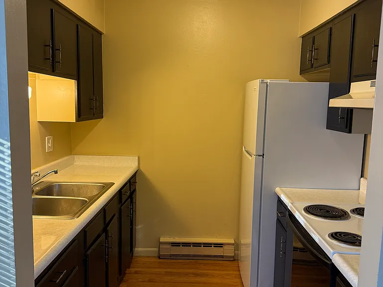 80 Ryder Ct #2 — Photo 5