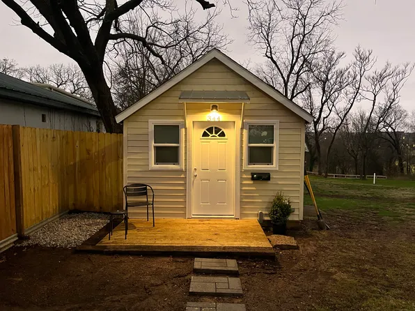 340 Academy St, Tahlequah, OK 74464