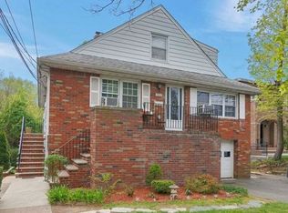 740 Edgewater Ave, Ridgefield, NJ 07657