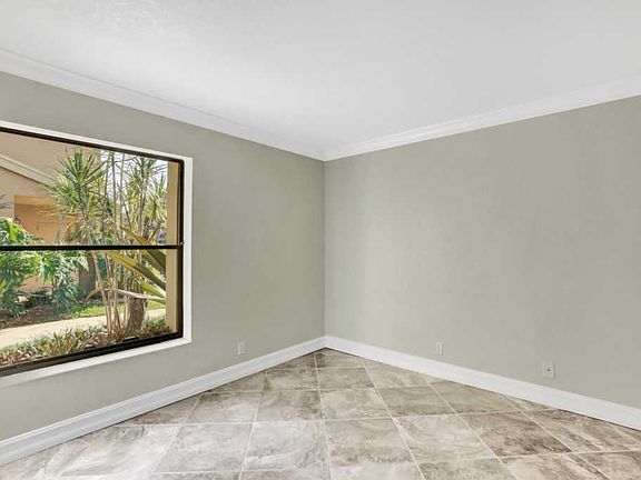 5th image of 2053 NW 45th Ave
