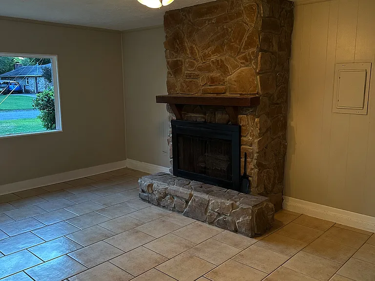 113 Lori Streetprattville — Photo 39