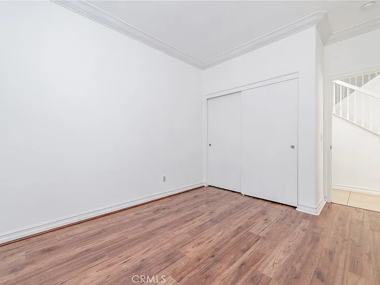 6915 Cedar Creek Rd — Photo 32