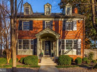 5701 27th St NW, Washington, DC 20015