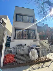 Rented by NY Space Finders Inc.