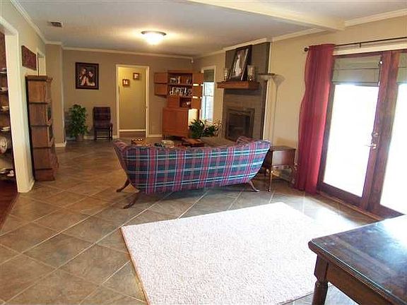 2nd image of 10511 County Road 2173