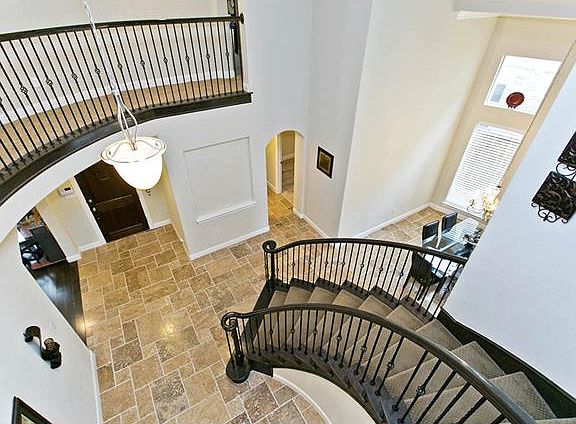 5th image of 6912 Sea Harbor Dr
