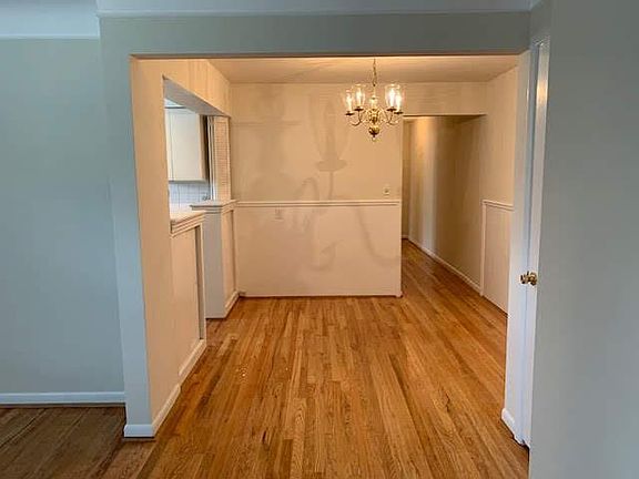 5th image of 3318 Nash Ave APT 1