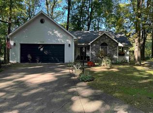 12408 Dee Dr, Plymouth, IN 46563