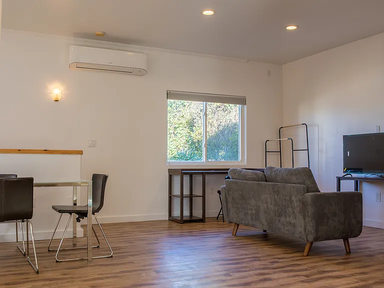 2045 Goshawk St #B — Photo 8