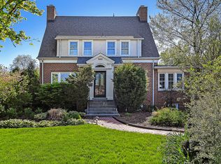 565 N Grant St, Hinsdale, IL