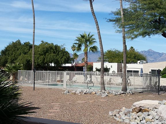Common area swimming pool