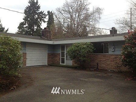 1st image of 8406 Tuckaway Drive SW