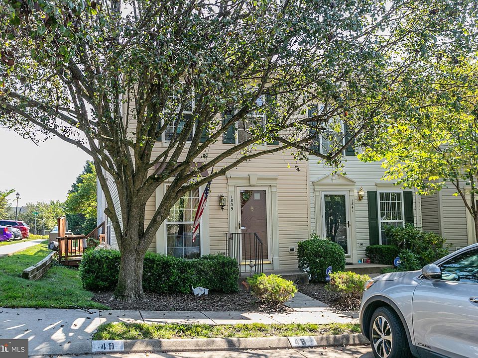 1st image of 1839 Tiger Lily Cir