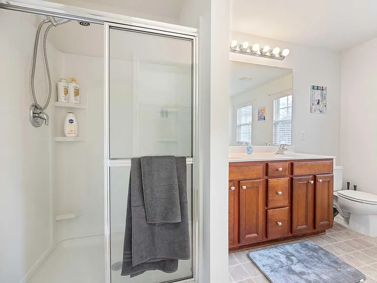 4 Suncrest Ct — Photo 23