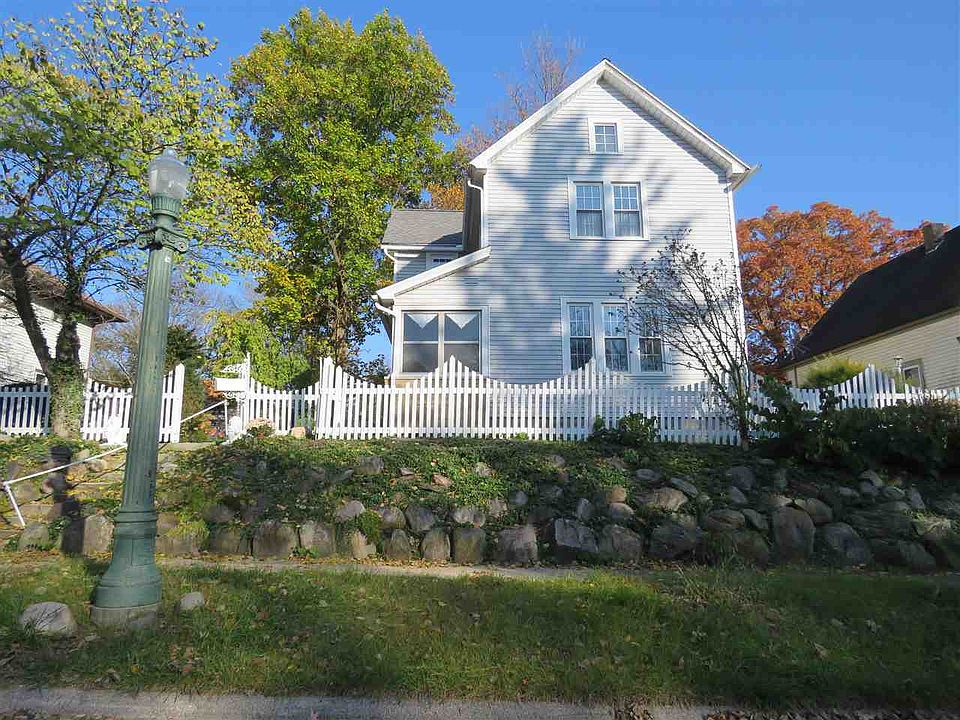 1st image of 229 Newnam Ave