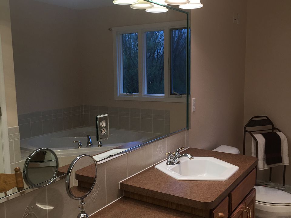 1st image of 6261 Creekhaven Dr
